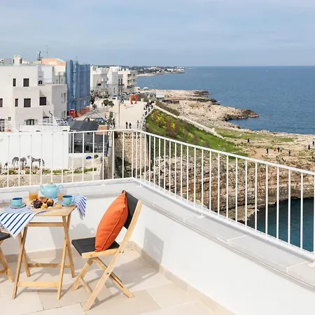 ゲストハウス Mayrym 4*