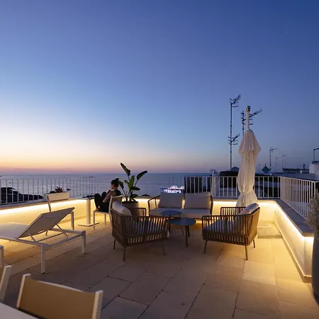 Mayrym בית הארחה 4*